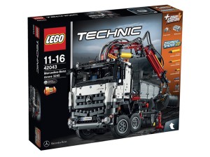 LEGO Technic Mercedes-Benz Arocs 3245 42043